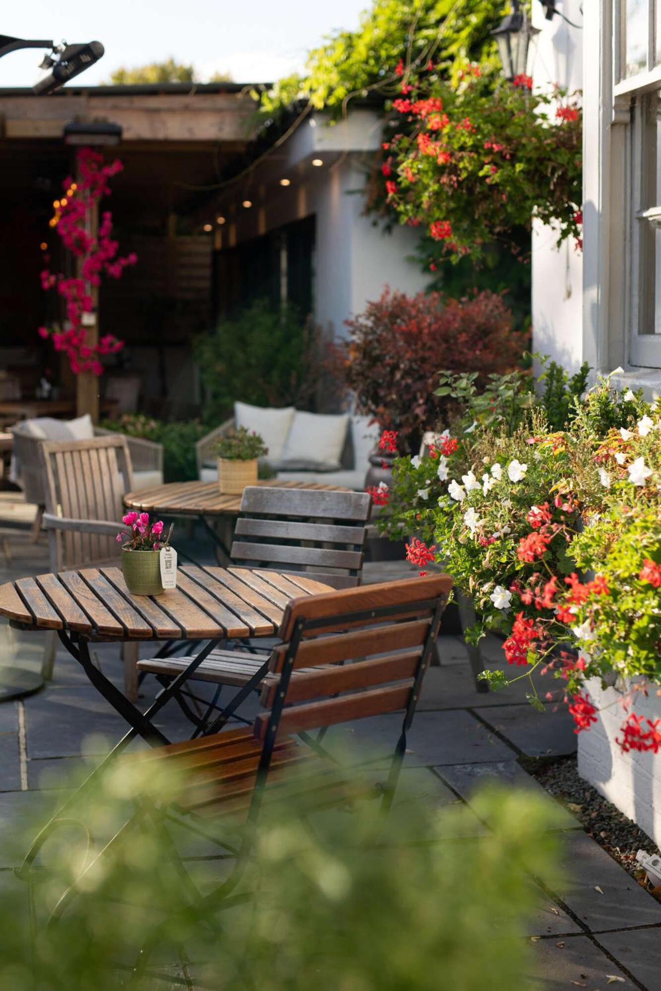 فندق The Carpenters Arms تونبردج المظهر الخارجي الصورة
